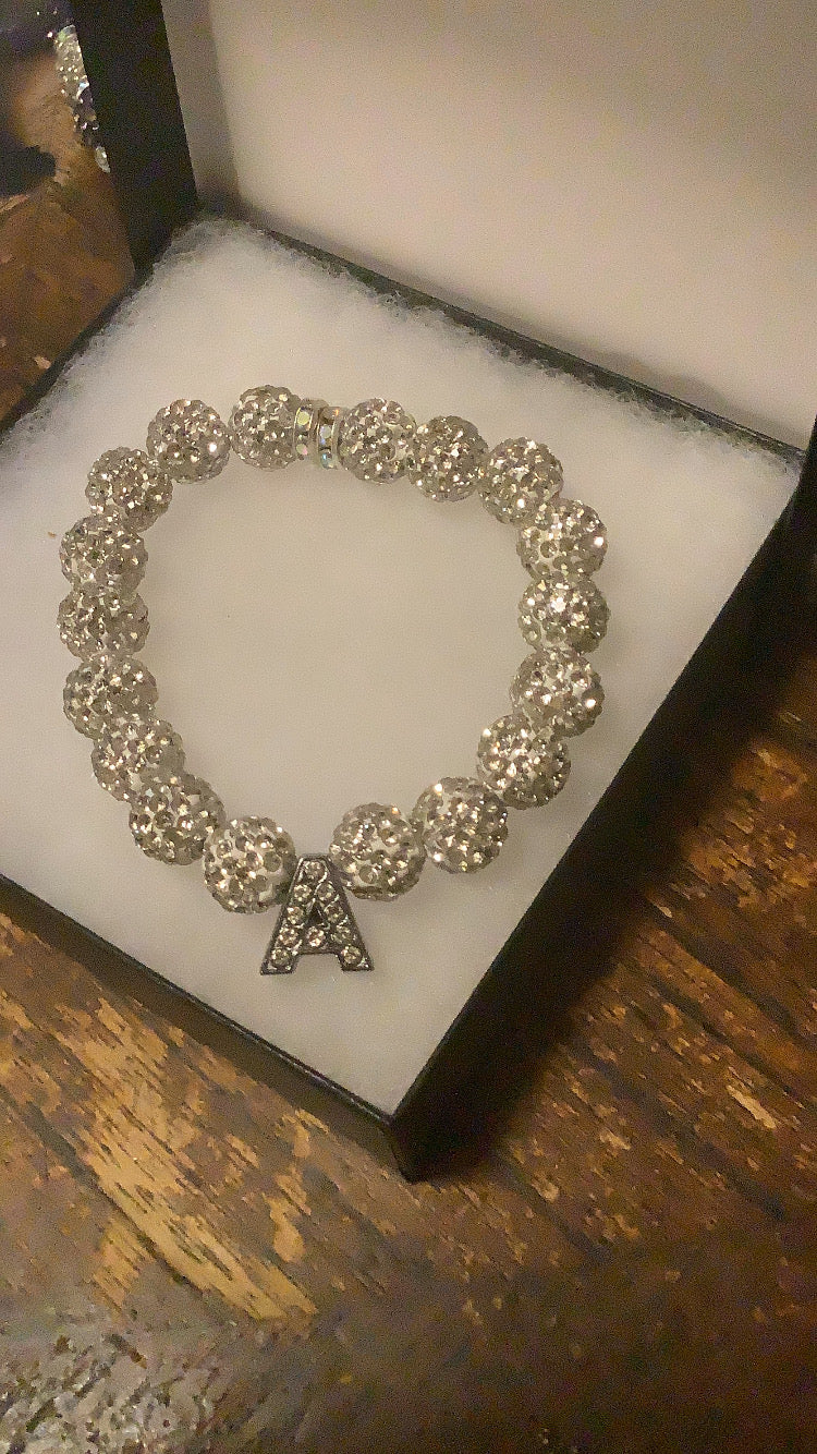 Bling Collection Bracelet 👑🦋Letters “A" ~"Z"
