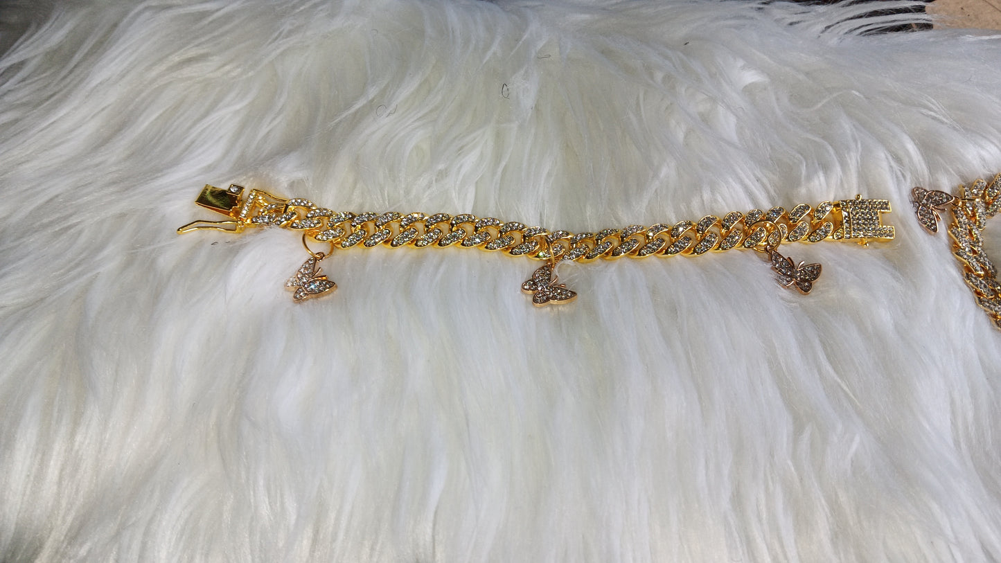 Gold Bling Bracelet set with Gold beaded Earrings with Rhinestone Butterflies 🦋 ✨️